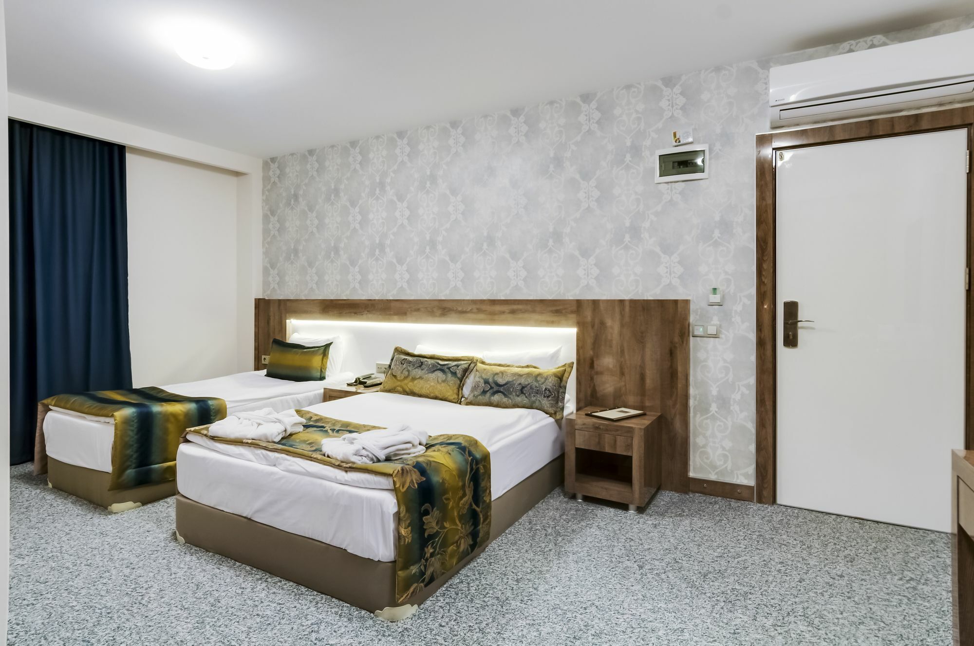 Park Yalcin Hotel Мерсин Экстерьер фото